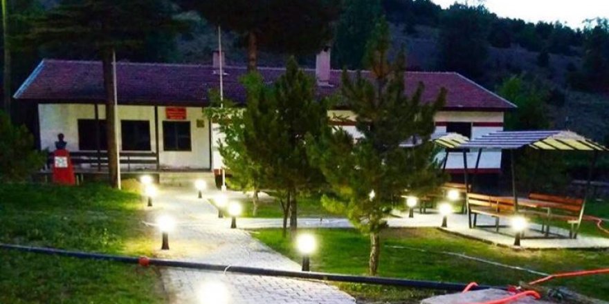 Yeniceköy'e gençlik merkezi açıldı