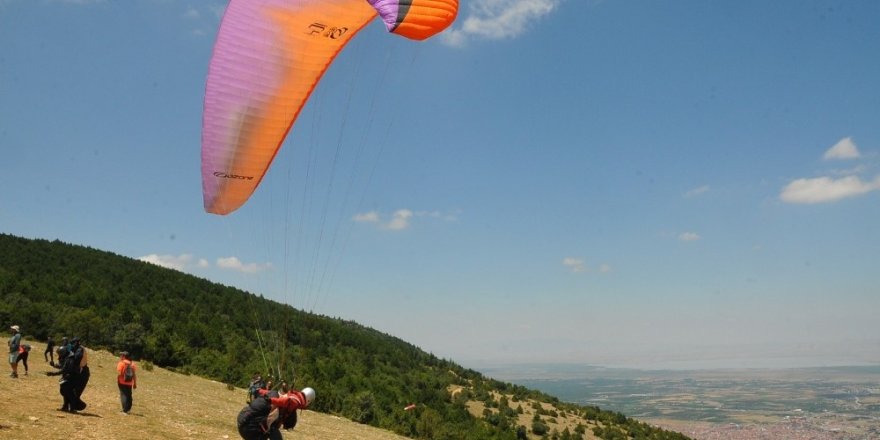 7. Akşehir XC Open 2019 Türkiye Yamaç Paraşütü Mesafe Yarışması başladı