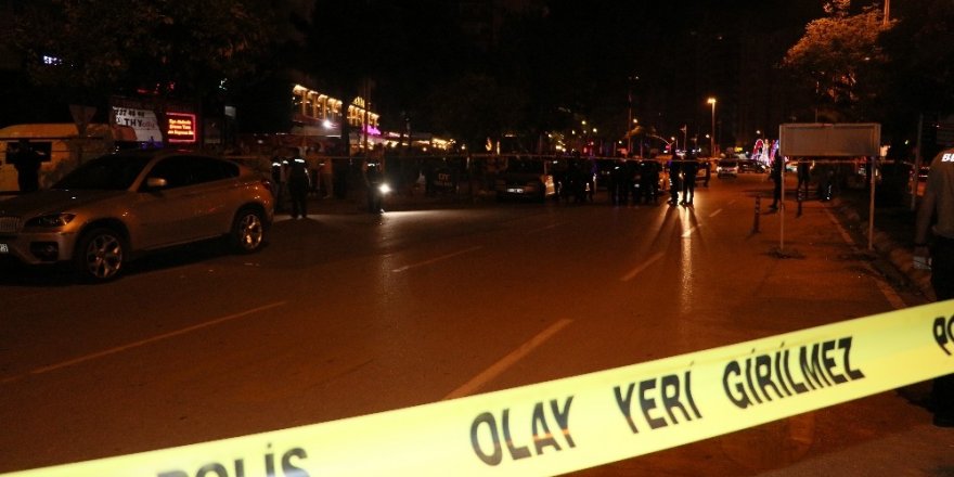 Otomobili gasp edildi, saldırgan sanılıp darp edildi
