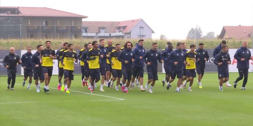 Fenerbahçe'nin Avusturya kampı başladı