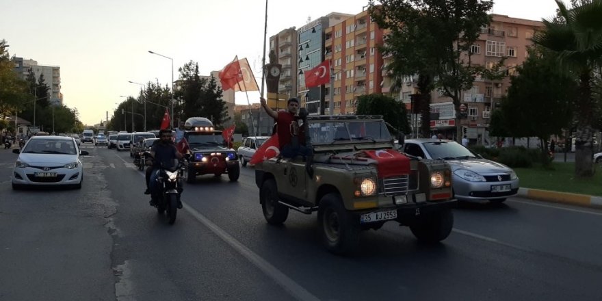 Sincik’te şehit polis için konvoy düzenlendi