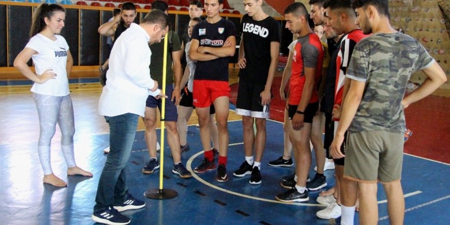330 kişilik kontenjana bin 403 aday başvurdu