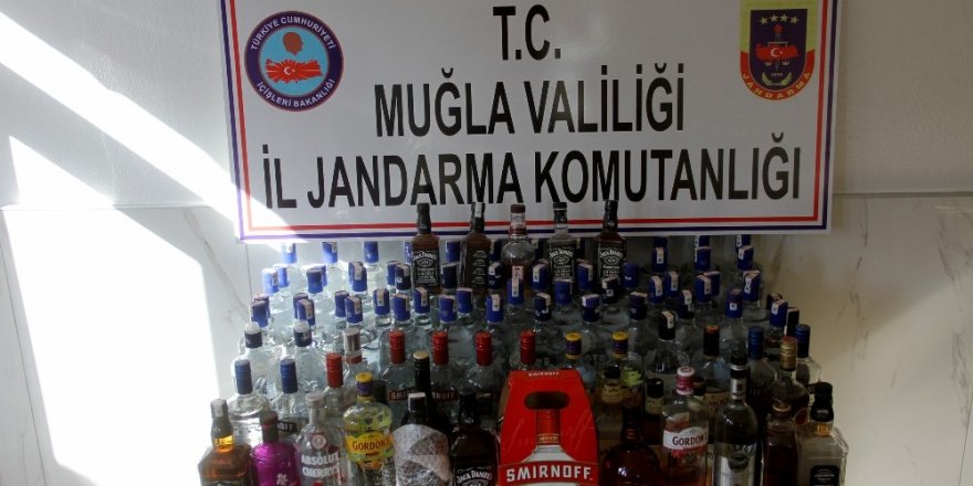 Fethiye’de kaçak tütün ve alkol operasyonu