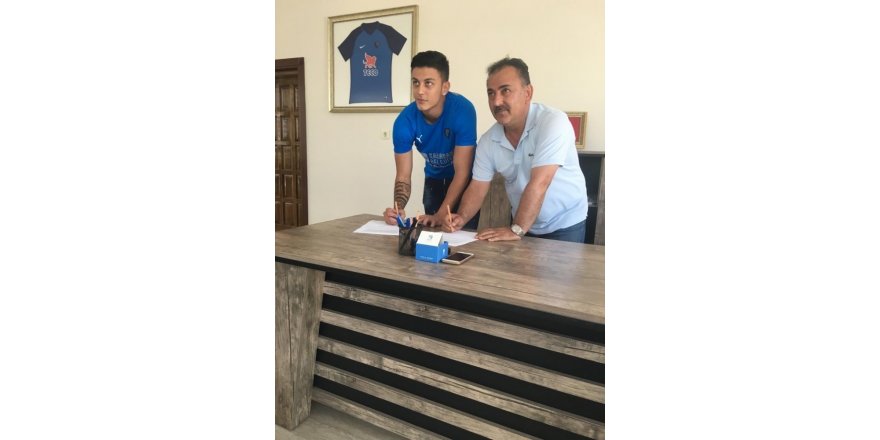 Karacabey Belediyespor 21 yaşındaki eski futbolcusunu yeniden transfer etti
