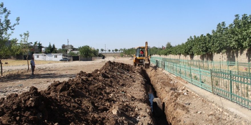 Kanal boyu proje çalışmaları devam ediyor