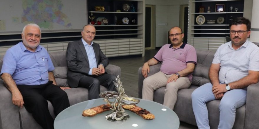 Vali Ustaoğlu Başkan Özlü’yü ziyaret etti