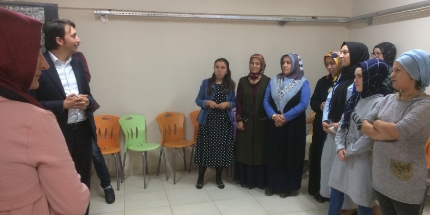 İlk sergilerini açtılar