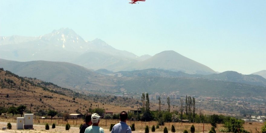9 ülkeden 14 kişi hava araçlarında kendilerini geliştirmek için Kayseri’ye geldi