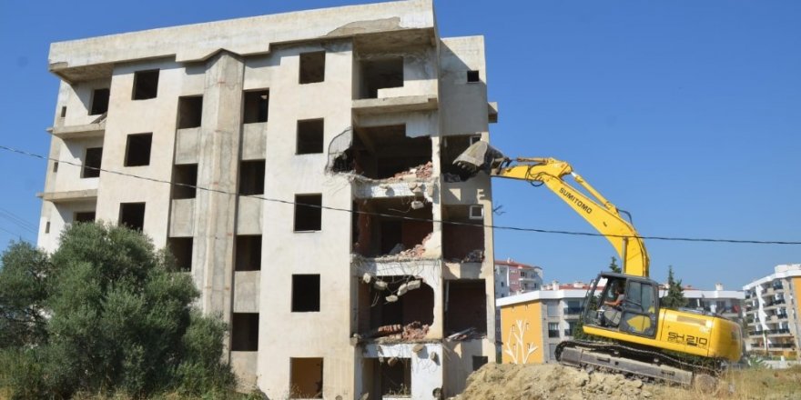 Kuşadası’nda kentsel dönüşüm çalışmaları hız kazandı