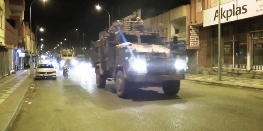 Suriye sınırına sevkiyat devam ediyor