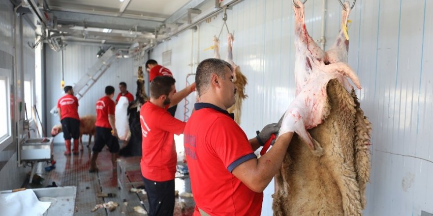 Büyükşehir Belediyesi, Kurban Bayramı’nda 26 noktada mobil kesim ünitesi kuracak