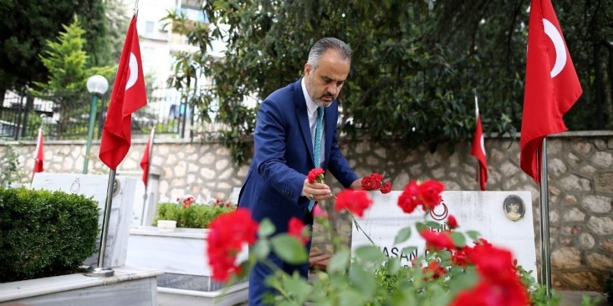 Alinur Aktaş:”Bize yönelik son günlerdeki algı operasyonları kasıtlı provokasyonun parçası”