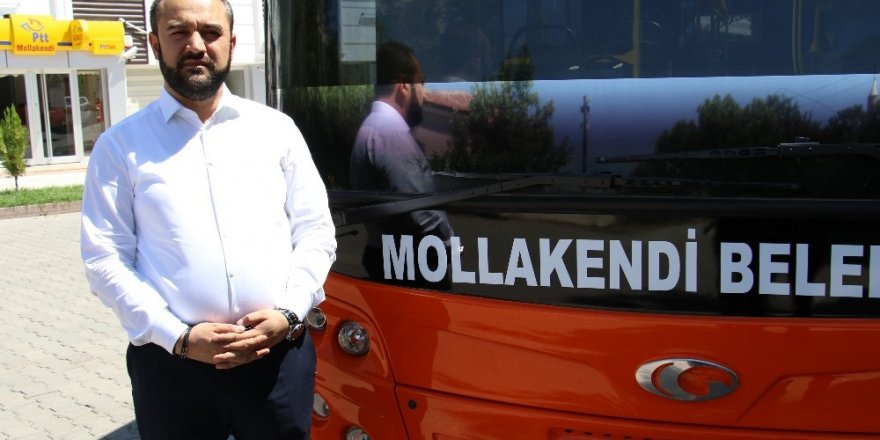 Halk otobüsü şoförü gecikince belediye başkanı direksiyon başına geçti