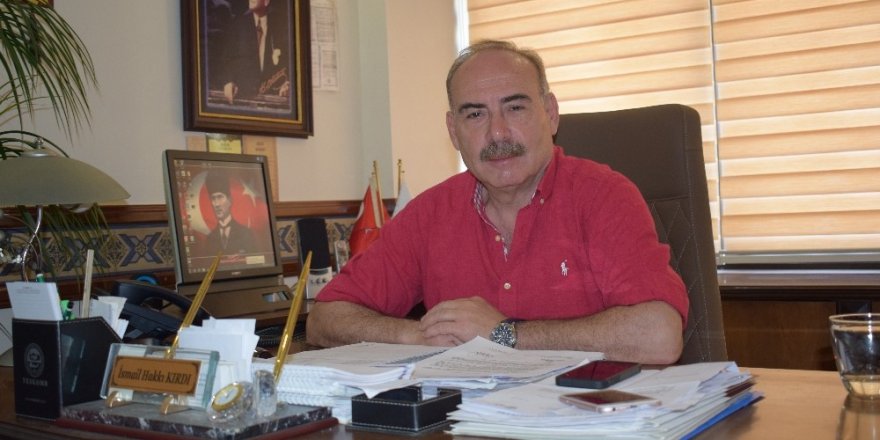48 yıllık gözlüklerinden kurtuldu