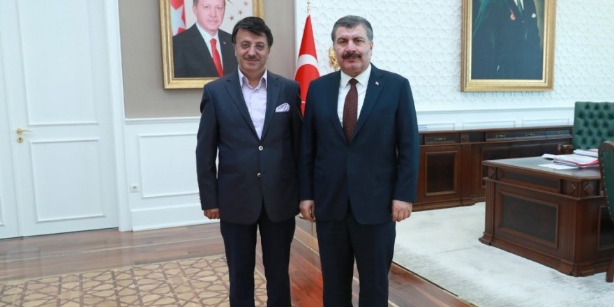 Başkan Türkmenoğlu’ndan Sağlık Bakanı Koca’ya ziyaret