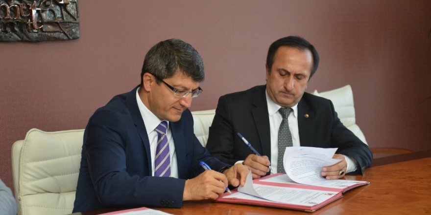 Bilecik’te sanayinin sorunlarına lisansüstü tezler çare olacak