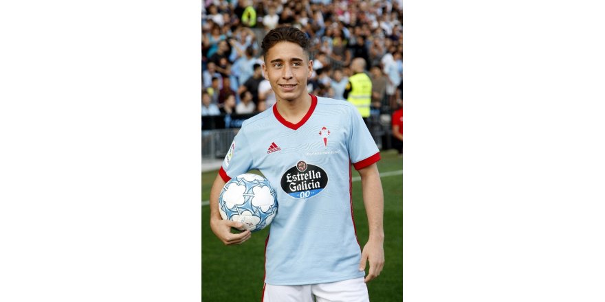 Galatasaray Emre Mor transferini açıkladı