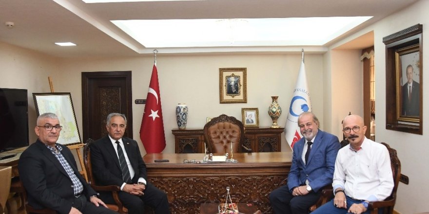 Besni Eğitim Vakfı, Rektör Turgut ile bir araya geldi