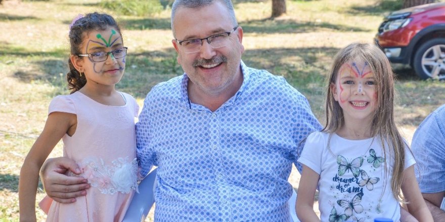 Yetim Türkmen çocukları Karacabey’i keşfetti