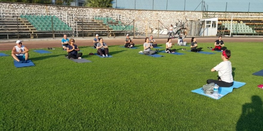 Akhisarlı güne sporla uyandı