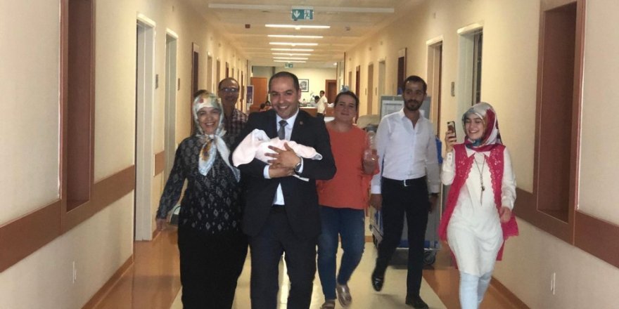 MHP İl Başkanı Muzaffer Çelik baba oldu