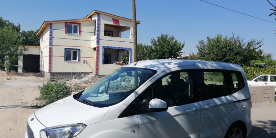 İnşaat işçisi, çalıştığı inşaatta ölü olarak bulundu