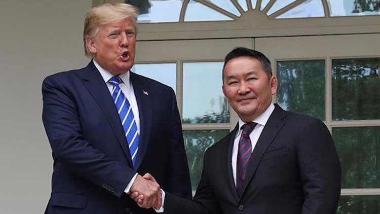 Trump, Moğolistan Cumhurbaşkanı Battulga ile görüştü