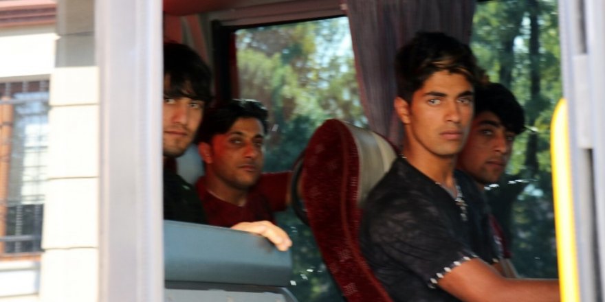 Afgan cinayeti sonrası 73 Afgan sınır dışı edildi