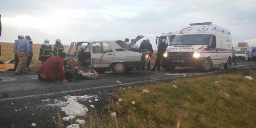 Oğlunun düğün davetiyesini dağıtan baba kazada öldü