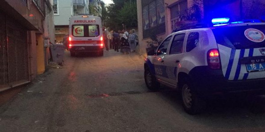 Eşini vurdu, parkta saklanırken yakalandı