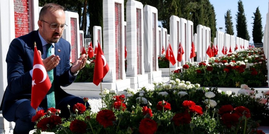 Bülent Turan’dan 30 Ağustos mesajı