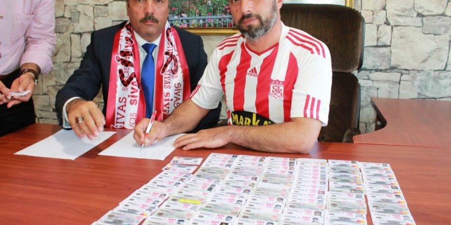Muhtarlardan Sivasspor’a destek