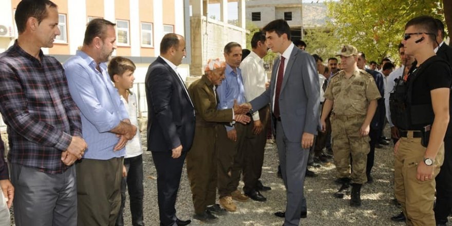 Derecik Kaymakamı Yüce göreve başladı