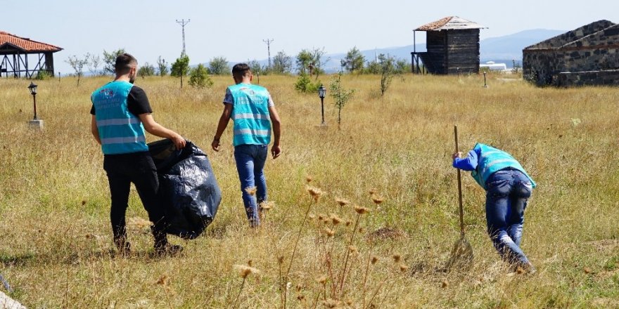 Kastamonu’da hükümlüler kültür köyünü temizledi