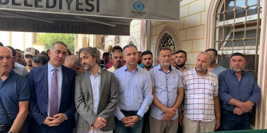 Kızının gözü önünde vurulan Tuğba Anlak son yolculuğuna uğurlandı