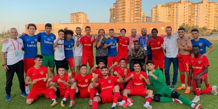 Kayserispor U-19 takımının konuğu Galatasaray