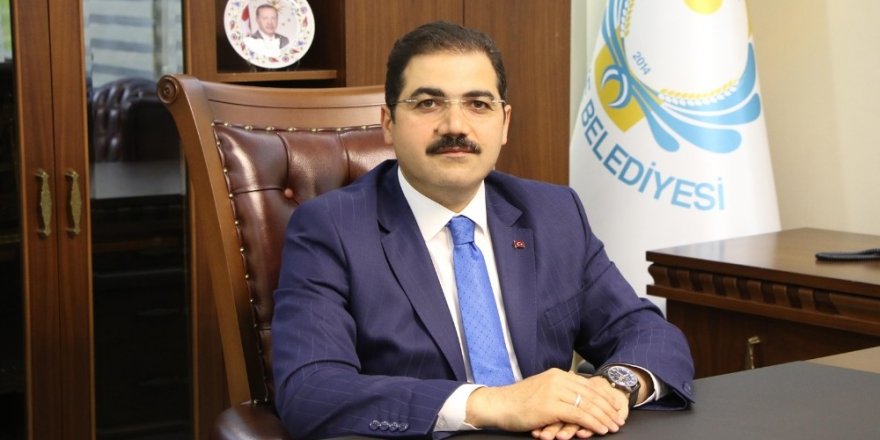 Canpolat, 30 Ağustos Zafer Bayramını kutladı