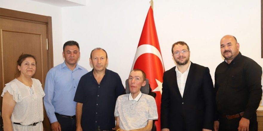 DMD yönetimi ve Çağlar Özyiğit’den TÜSEB’E ziyaret