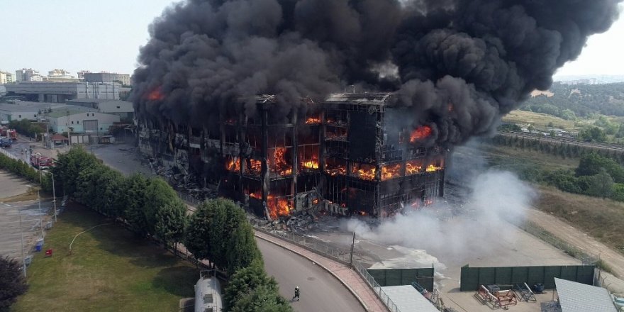 Kocaeli’de 4 kişiye mezar olan fabrikadaki yangına ihmaller neden olmuş