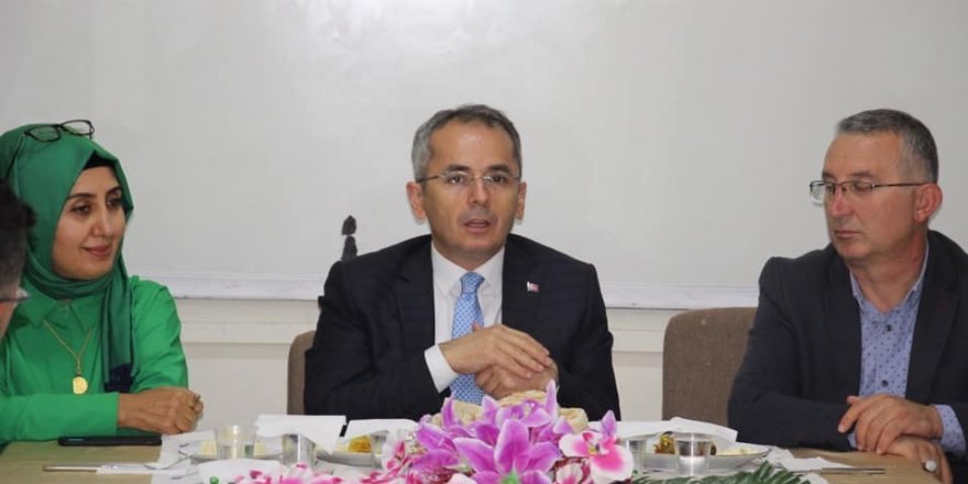 Kaymakam Pişkin, arıcılık kursunu ziyaret etti