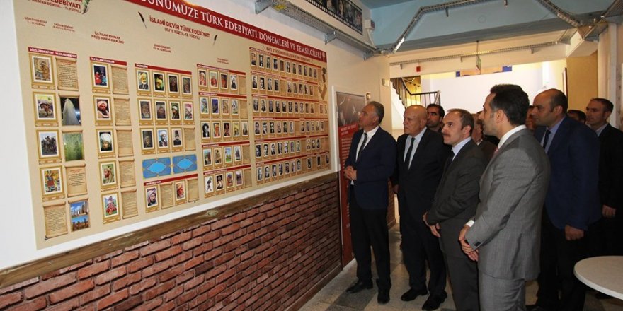 Bayburt Milli İrade Anadolu Lisesi’nde Edebiyat Sokağı açıldı