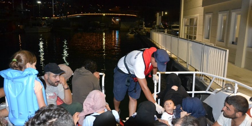 Kuşadası’nda 13’ü çocuk 45 düzensiz göçmen yakalandı