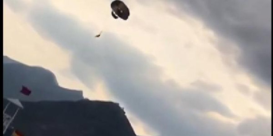 Deniz paraşütünün halatı koptu; 20 metreden düşen 2 turist yaralandı