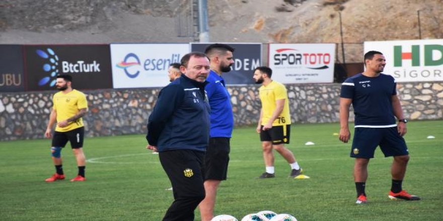 Sergen Yalçın: Galatasaray maçını kazanmak için elimizden gelen her şeyi yapacağız