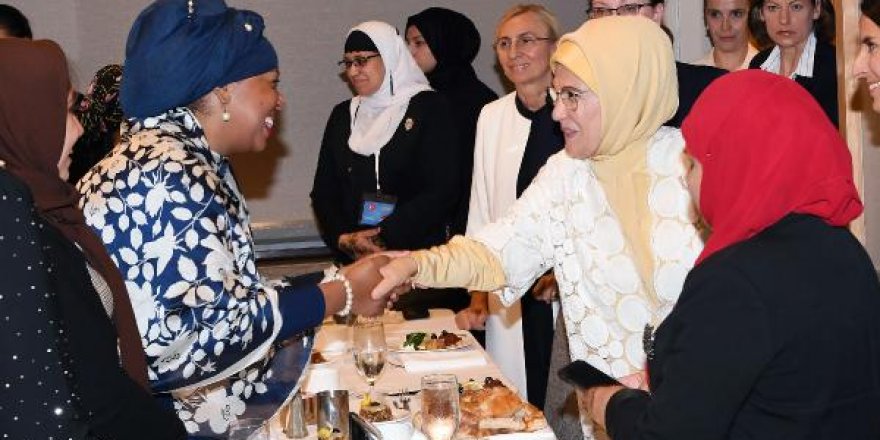 Emine Erdoğan, ABD'li Müslüman kadınlarla buluştu