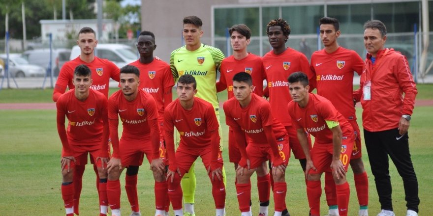 Kayserispor U19 üst üste ikinci mağlubiyetini aldı