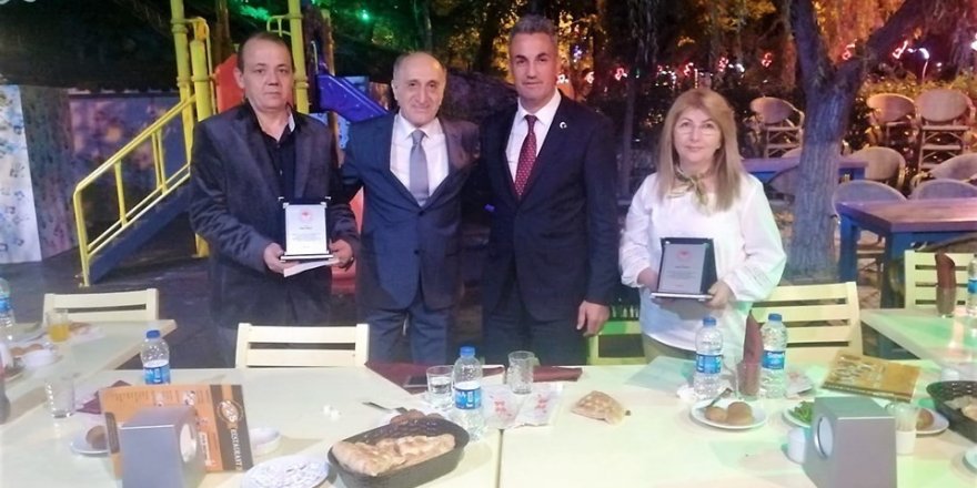 Müdürlük personelleri veda yemeğinde buluştu