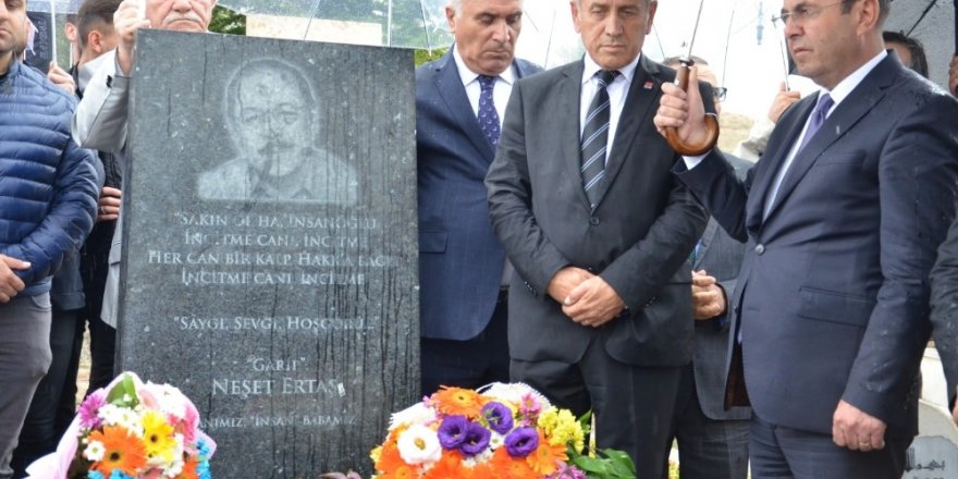 Merhum Bozlak Ustası Neşet Ertaş’a vefa