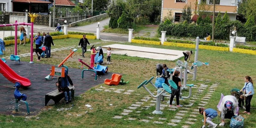 Sapanca Kent Konseyi Kadın Meclisi’nden iki anlamlı etkinlik
