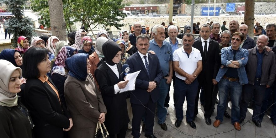 Gümüşhane’deki STK’lardan Diyarbakır’da HDP önünde evlat nöbeti tutan annelere destek